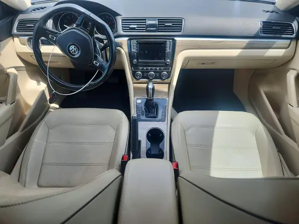 1VWBA7A39JC006772 2018 VOLKSWAGEN PASSAT - Image 8