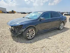 1VWBA7A39JC008215 2018 VOLKSWAGEN PASSAT
