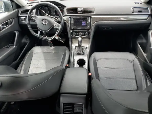 1VWBA7A39JC009638 2018 VOLKSWAGEN PASSAT - Image 8