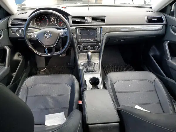 1VWBA7A39JC018856 2018 VOLKSWAGEN PASSAT - Image 8