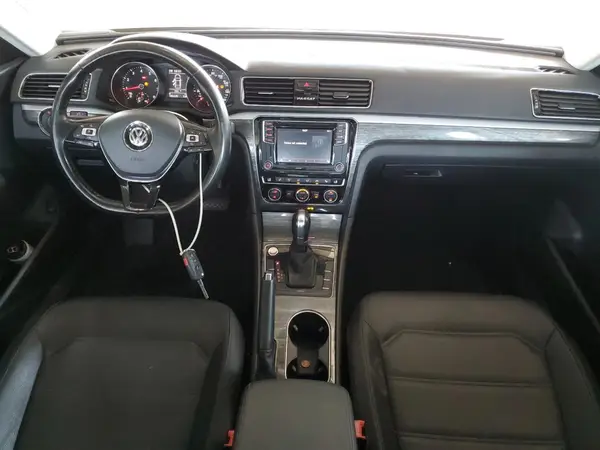 1VWBA7A39JC019294 2018 VOLKSWAGEN PASSAT - Image 8