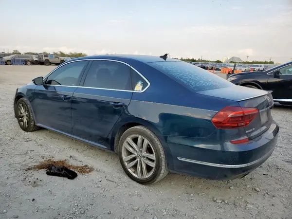 1VWBA7A39JC024981 2018 VOLKSWAGEN PASSAT - Image 2