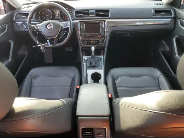 1VWBA7A39JC040761 2018 VOLKSWAGEN PASSAT - Image 8