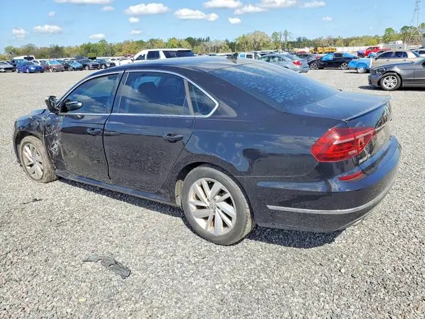 1VWBA7A39JC042123 2018 VOLKSWAGEN PASSAT - Image 2