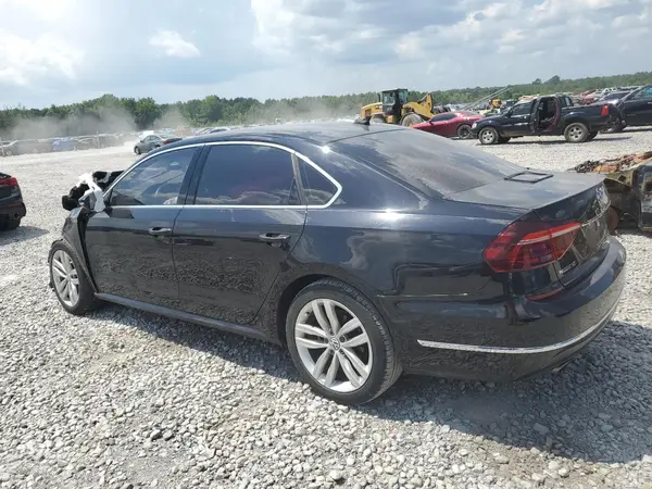 1VWBA7A39JC050349 2018 VOLKSWAGEN PASSAT - Image 2