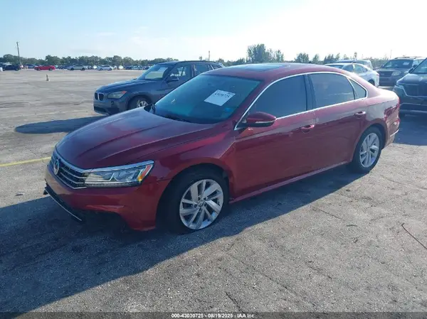 1VWBA7A39JC052487 2018 VOLKSWAGEN PASSAT - Image 2