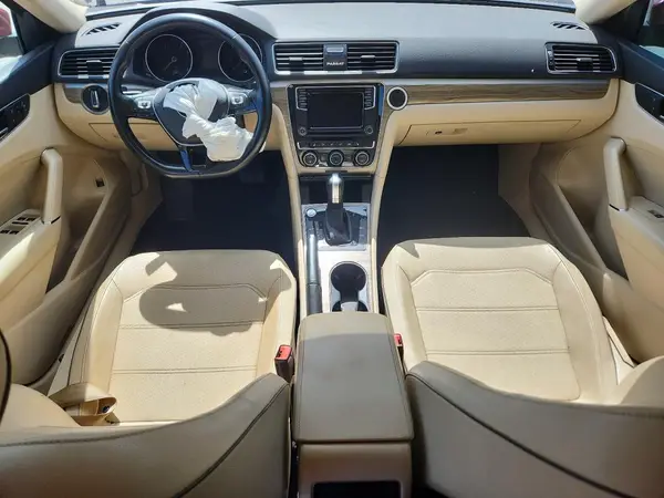 1VWBA7A3XJC003475 2018 VOLKSWAGEN PASSAT - Image 8
