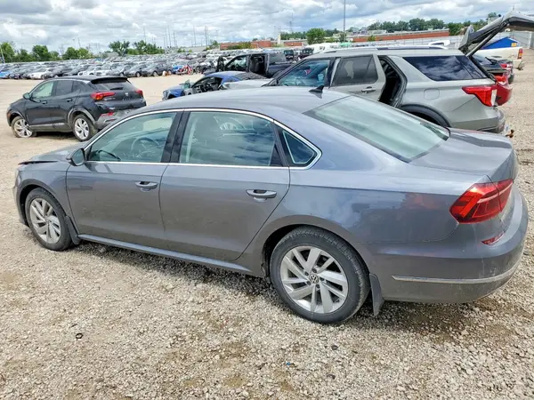 1VWBA7A3XJC006053 2018 VOLKSWAGEN PASSAT - Image 2
