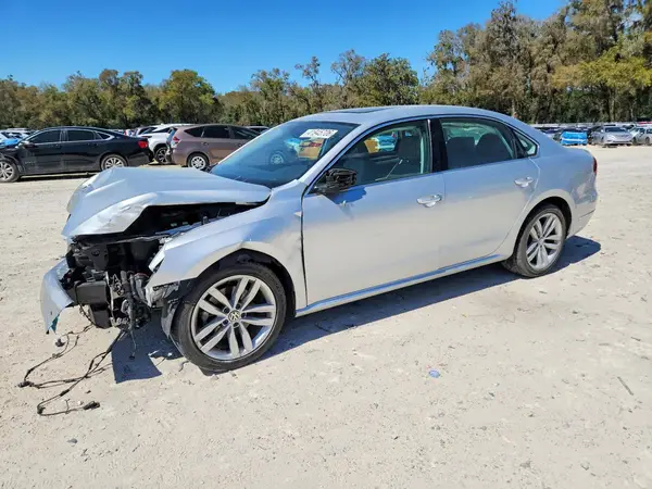 1VWBA7A3XJC008045 2018 VOLKSWAGEN PASSAT - Image 1