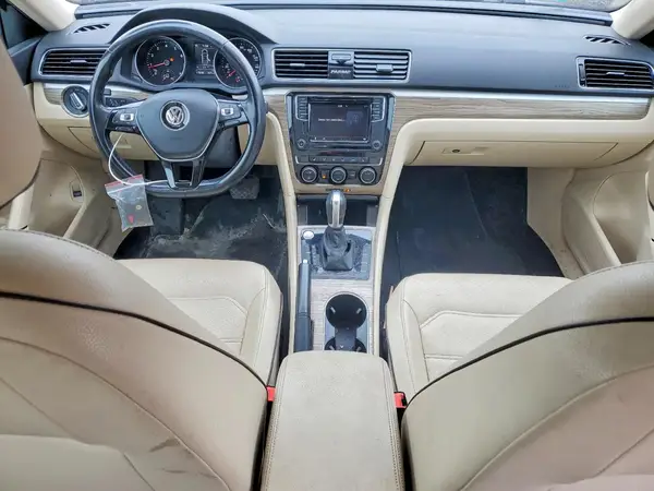 1VWBA7A3XJC008143 2018 VOLKSWAGEN PASSAT - Image 8