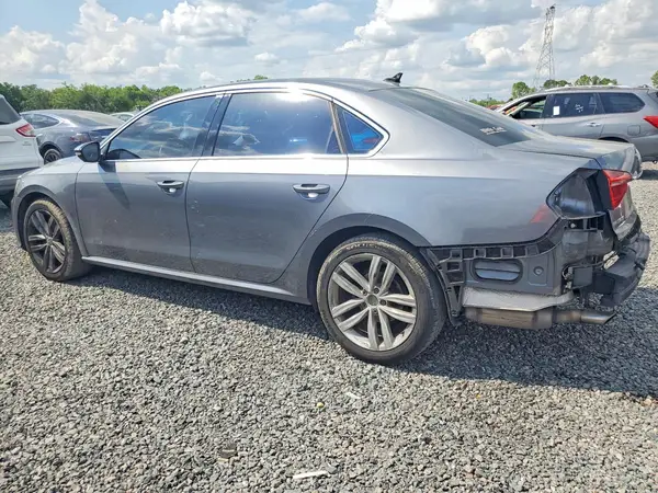 1VWBA7A3XJC008191 2018 VOLKSWAGEN PASSAT - Image 2