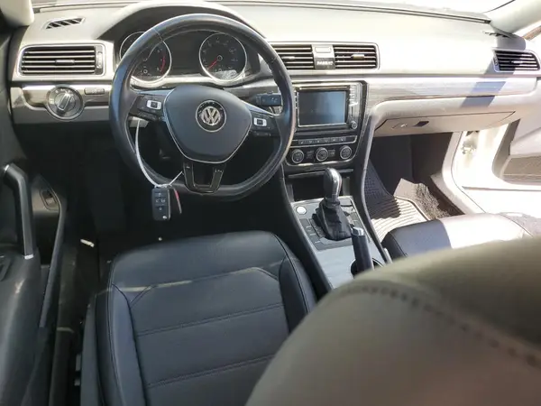 1VWBA7A3XJC011754 2018 VOLKSWAGEN PASSAT - Image 8