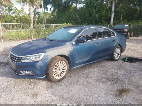 1VWBA7A3XJC011916 2018 VOLKSWAGEN PASSAT - Image 2