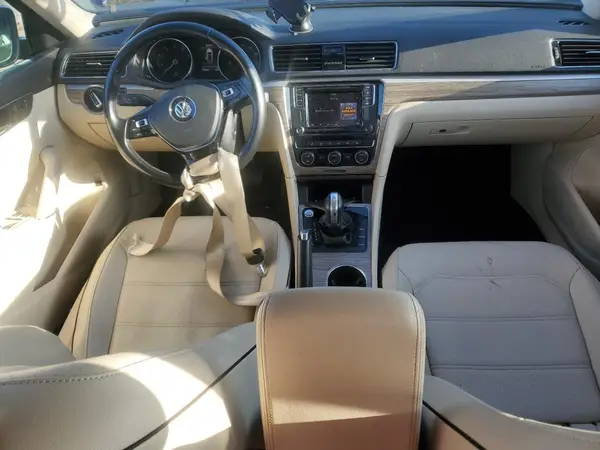 1VWBA7A3XJC012872 2018 VOLKSWAGEN PASSAT - Image 8