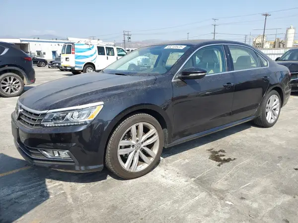 1VWBA7A3XJC021295 2018 VOLKSWAGEN PASSAT - Image 1