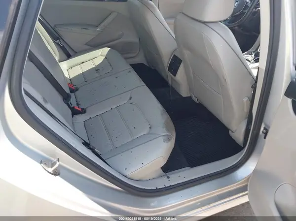 1VWBA7A3XJC027288 2018 VOLKSWAGEN PASSAT - Image 8