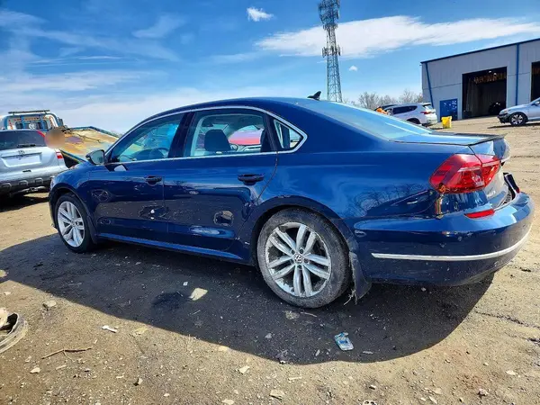 1VWBA7A3XJC027629 2018 VOLKSWAGEN PASSAT - Image 2