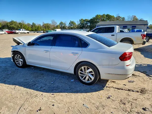 1VWBA7A3XJC033236 2018 VOLKSWAGEN PASSAT - Image 2