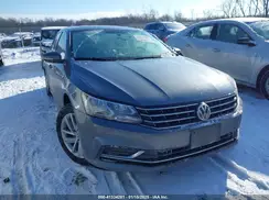 1VWBA7A3XJC041885 2018 VOLKSWAGEN PASSAT