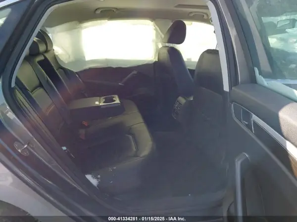 1VWBA7A3XJC041885 2018 VOLKSWAGEN PASSAT - Image 8