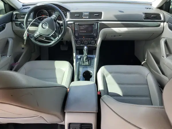 1VWBA7A3XJC049288 2018 VOLKSWAGEN PASSAT - Image 8