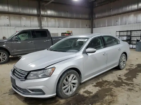 1VWBA7A3XJC051218 2018 VOLKSWAGEN PASSAT - Image 1
