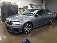 1VWBM7A37JC041267 2018 VOLKSWAGEN PASSAT