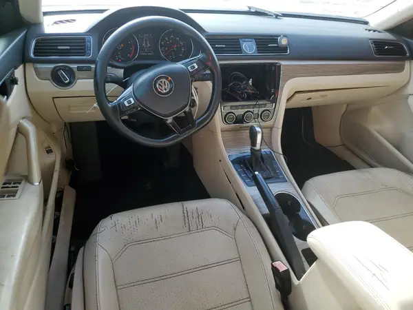 1VWBS7A30GC020355 2016 VOLKSWAGEN PASSAT - Image 8