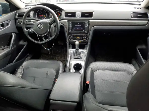 1VWBS7A30GC026530 2016 VOLKSWAGEN PASSAT - Image 8