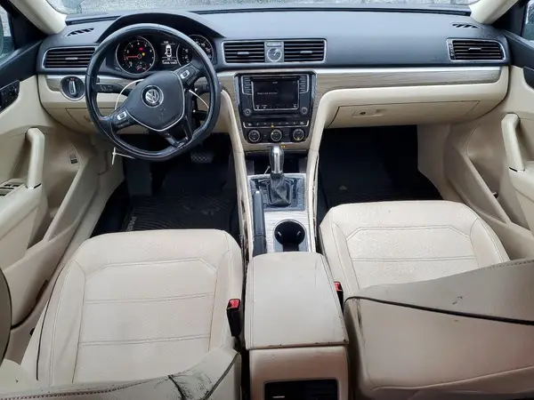 1VWBS7A30GC046633 2016 VOLKSWAGEN PASSAT - Image 8