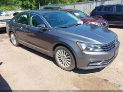 1VWBS7A30GC055235 2016 VOLKSWAGEN PASSAT