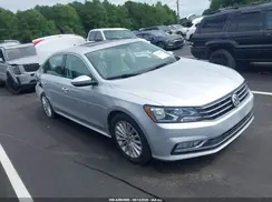 1VWBS7A30GC061780 2016 VOLKSWAGEN PASSAT