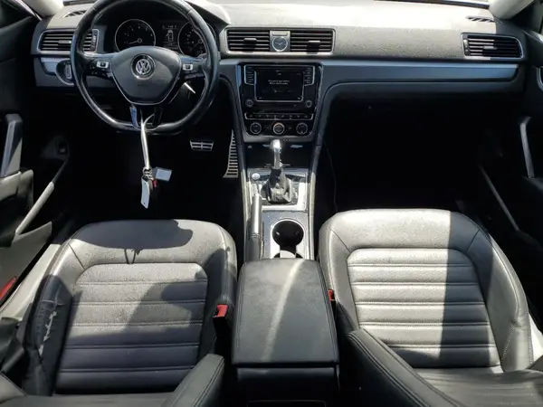 1VWBS7A30GC064601 2016 VOLKSWAGEN PASSAT - Image 8