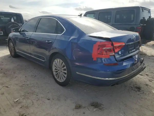 1VWBS7A31GC016329 2016 VOLKSWAGEN PASSAT - Image 2