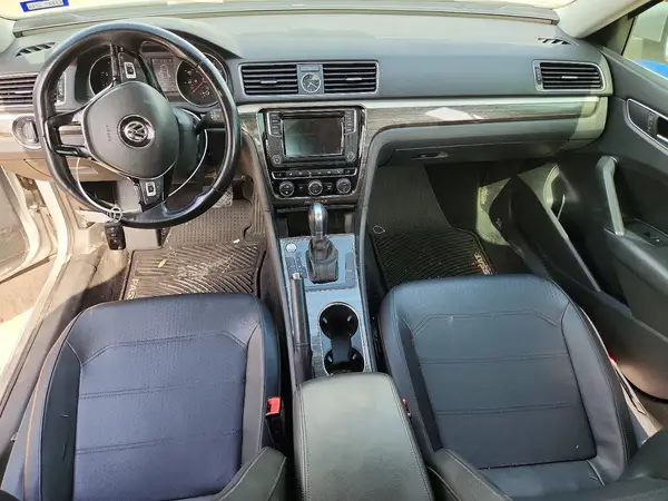 1VWBS7A31GC050707 2016 VOLKSWAGEN PASSAT - Image 8