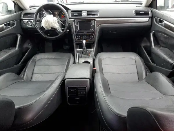 1VWBS7A31GC052389 2016 VOLKSWAGEN PASSAT - Image 8