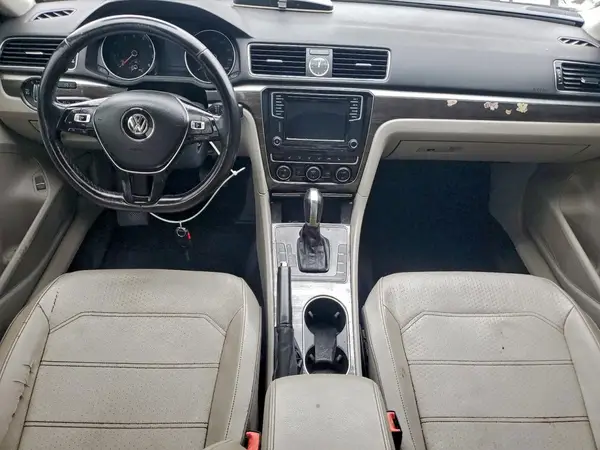 1VWBS7A32GC020888 2016 VOLKSWAGEN PASSAT - Image 8