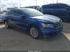 1VWBS7A32GC023726 2016 VOLKSWAGEN PASSAT