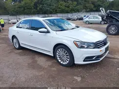 1VWBS7A32GC038291 2016 VOLKSWAGEN PASSAT