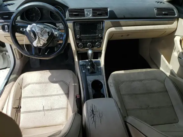 1VWBS7A32GC038811 2016 VOLKSWAGEN PASSAT - Image 8