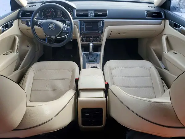 1VWBS7A32GC039831 2016 VOLKSWAGEN PASSAT - Image 8
