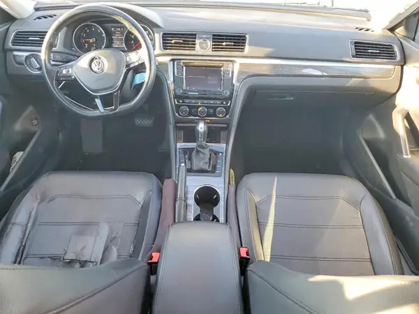 1VWBS7A32GC040056 2016 VOLKSWAGEN PASSAT - Image 8