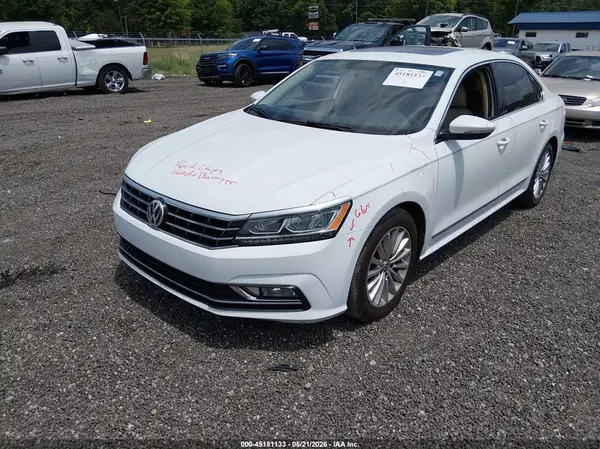 1VWBS7A32GC043068 2016 VOLKSWAGEN PASSAT - Image 2