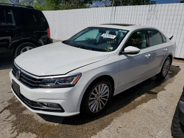 1VWBS7A32GC048349 2016 VOLKSWAGEN PASSAT - Image 1