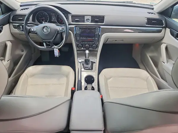 1VWBS7A32GC059822 2016 VOLKSWAGEN PASSAT - Image 8