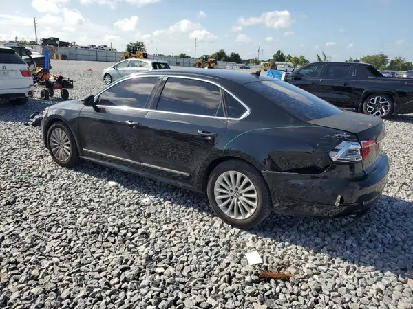 1VWBS7A32GC068357 2016 VOLKSWAGEN PASSAT - Image 2