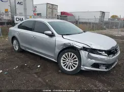1VWBS7A33GC014064 2016 VOLKSWAGEN PASSAT