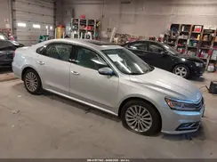 1VWBS7A33GC019488 2016 VOLKSWAGEN PASSAT