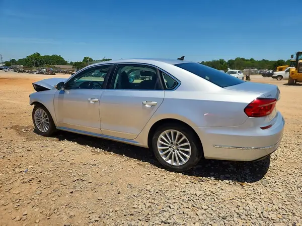 1VWBS7A33GC024528 2016 VOLKSWAGEN PASSAT - Image 2