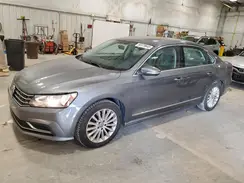 1VWBS7A33GC031656 2016 VOLKSWAGEN PASSAT